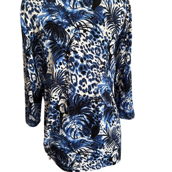 Palm Grove L Blue & White Tropical Print 3/4 Sleeve Top Side Drawstring & Studs - Picture 3 of 10